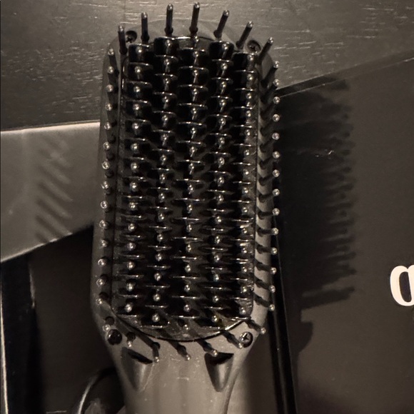 Lange Black and Silver Hair Styling Brush - Picture 3 of 4